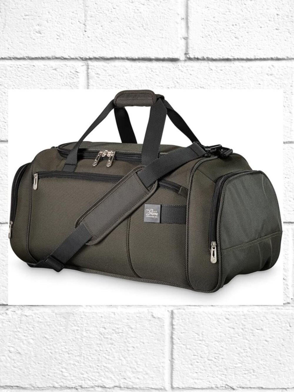NWT! Skyway Luggage Sigma 7.0 Softside Weekender Duffel Bag with Luggage Strap
